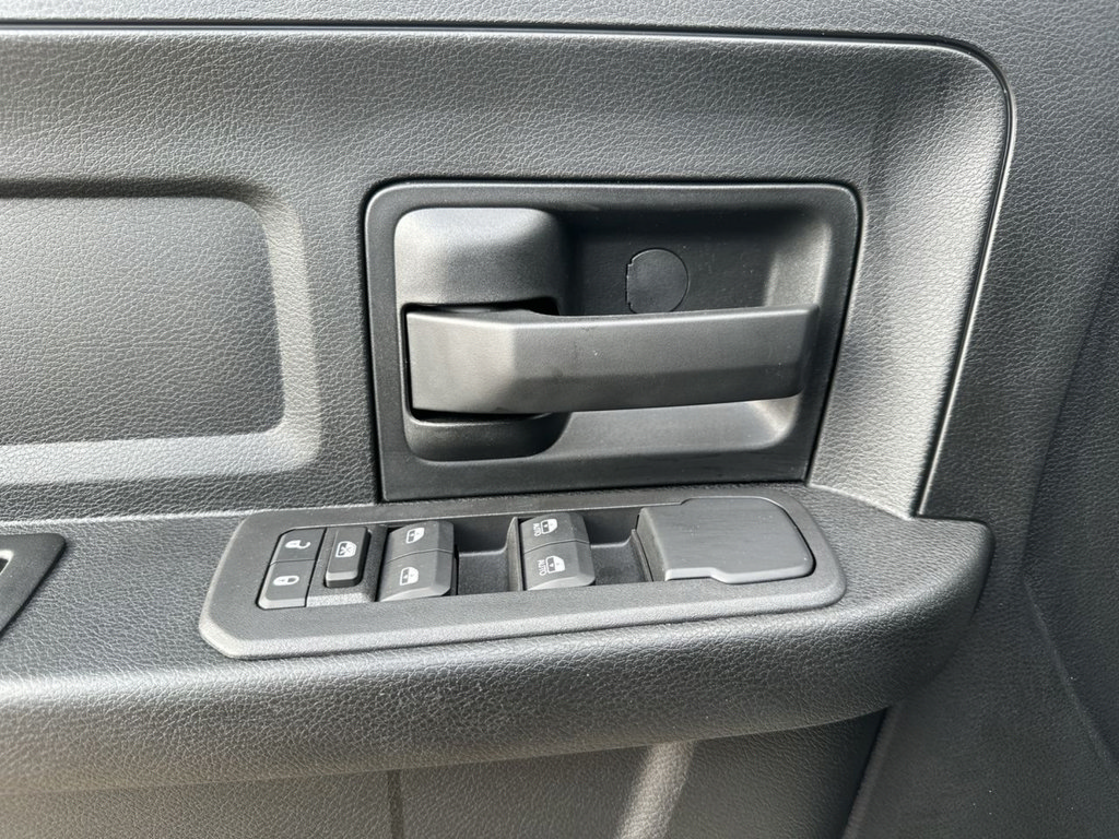 New 2027 RAM 3500 Tradesman AWD/4WD image 22