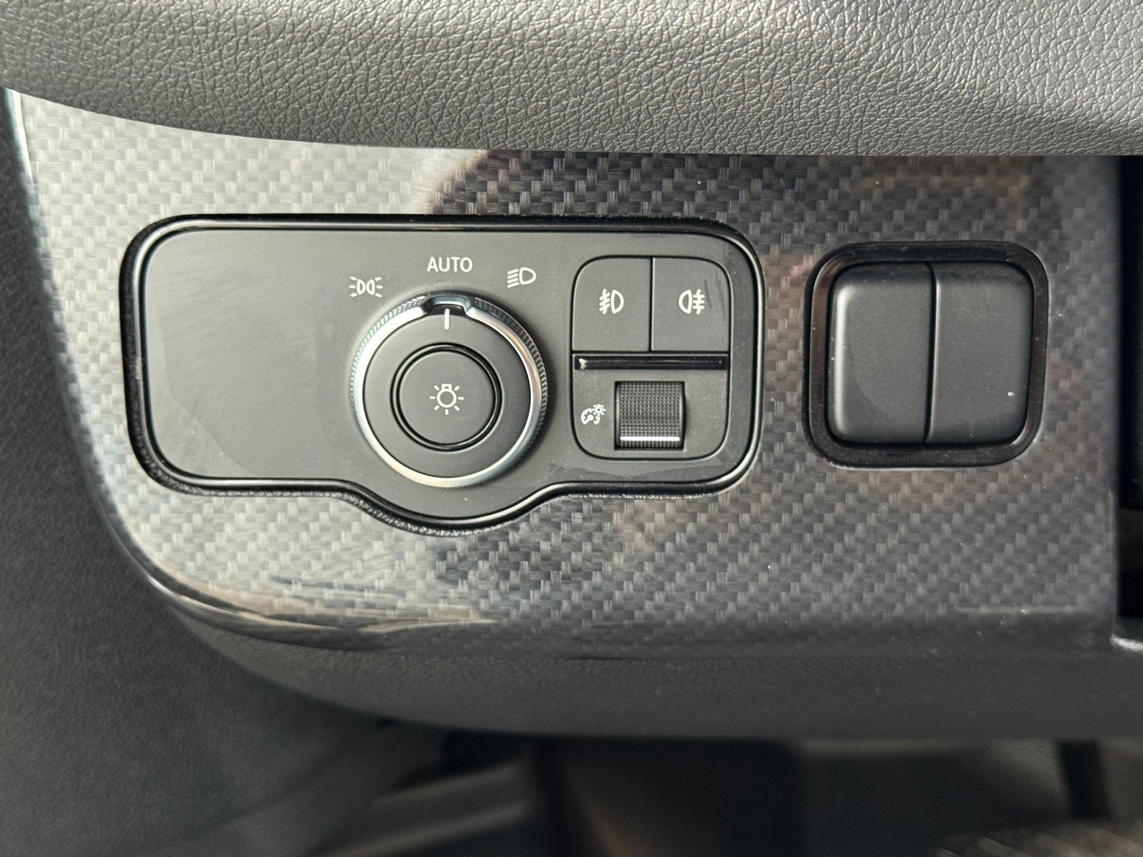 Used 2021 Mercedes-Benz Sprinter 3500 w/ Acoustic Package image 16