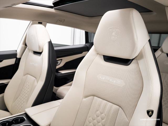 Used 2024 Lamborghini Urus S AWD/4WD image 28