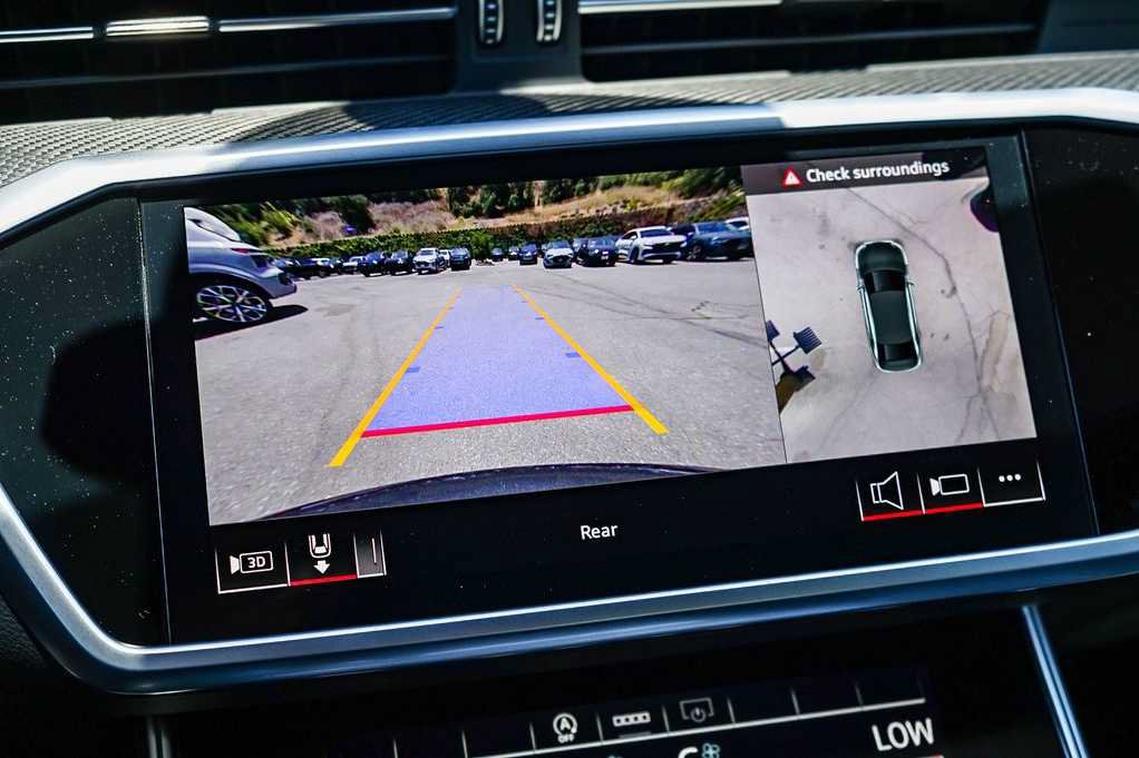 Used 2025 Audi S6 Premium Plus AWD/4WD image 24