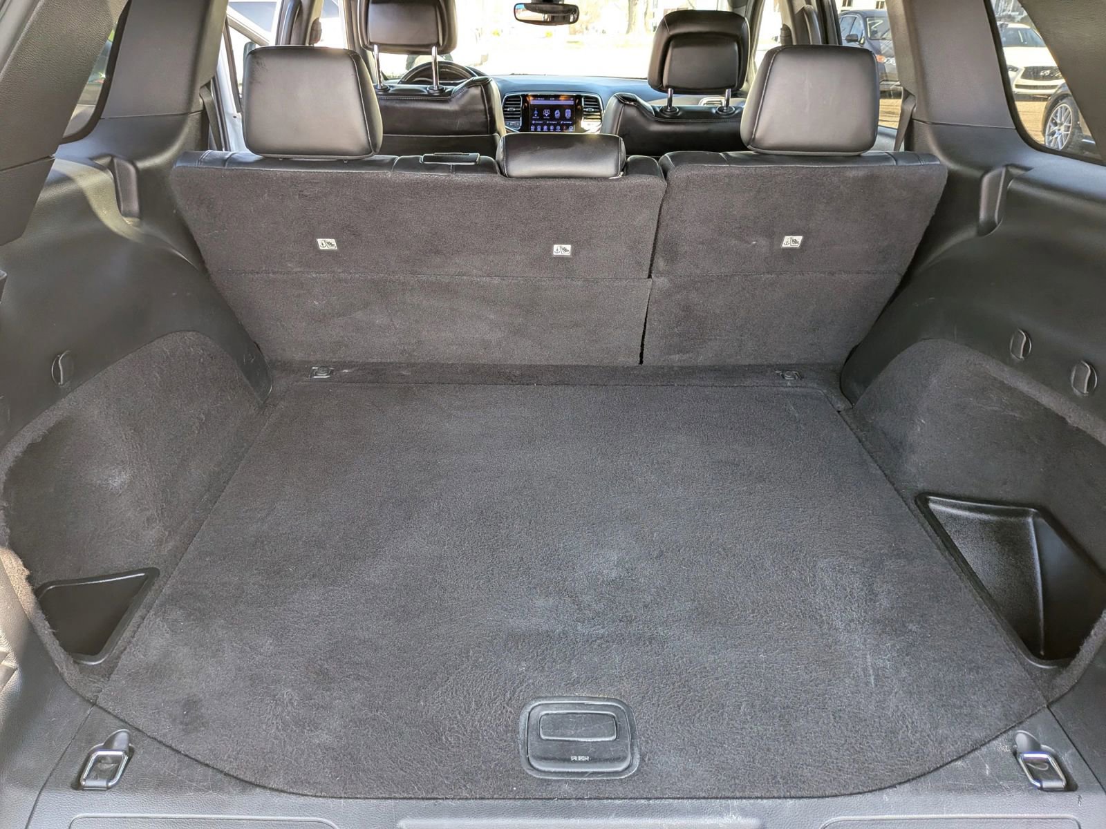 Used 2019 Jeep Grand Cherokee Altitude image 28