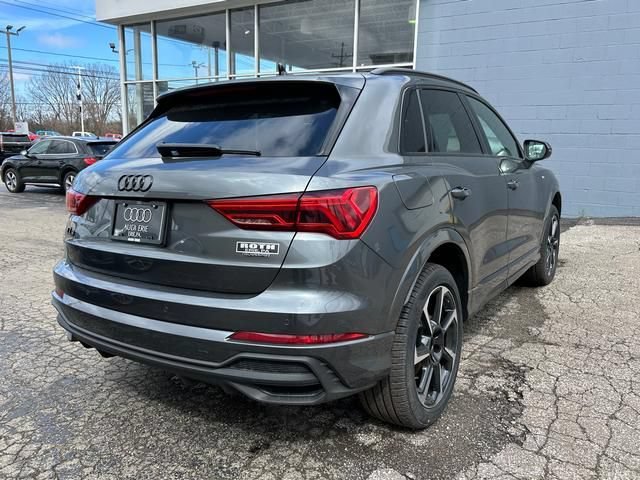 Used 2025 Audi Q3 2.0T Premium Plus w/ Premium Plus Package AWD/4WD image 3