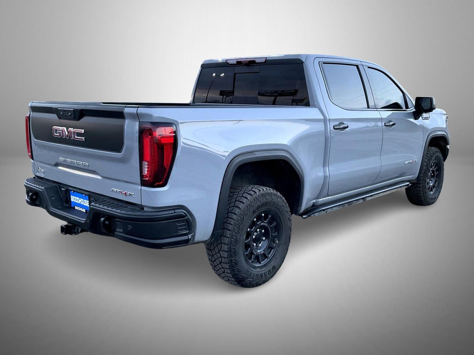 Certified 2024 GMC Sierra 1500 AT4X w/ AT4X AEV Edition image 5