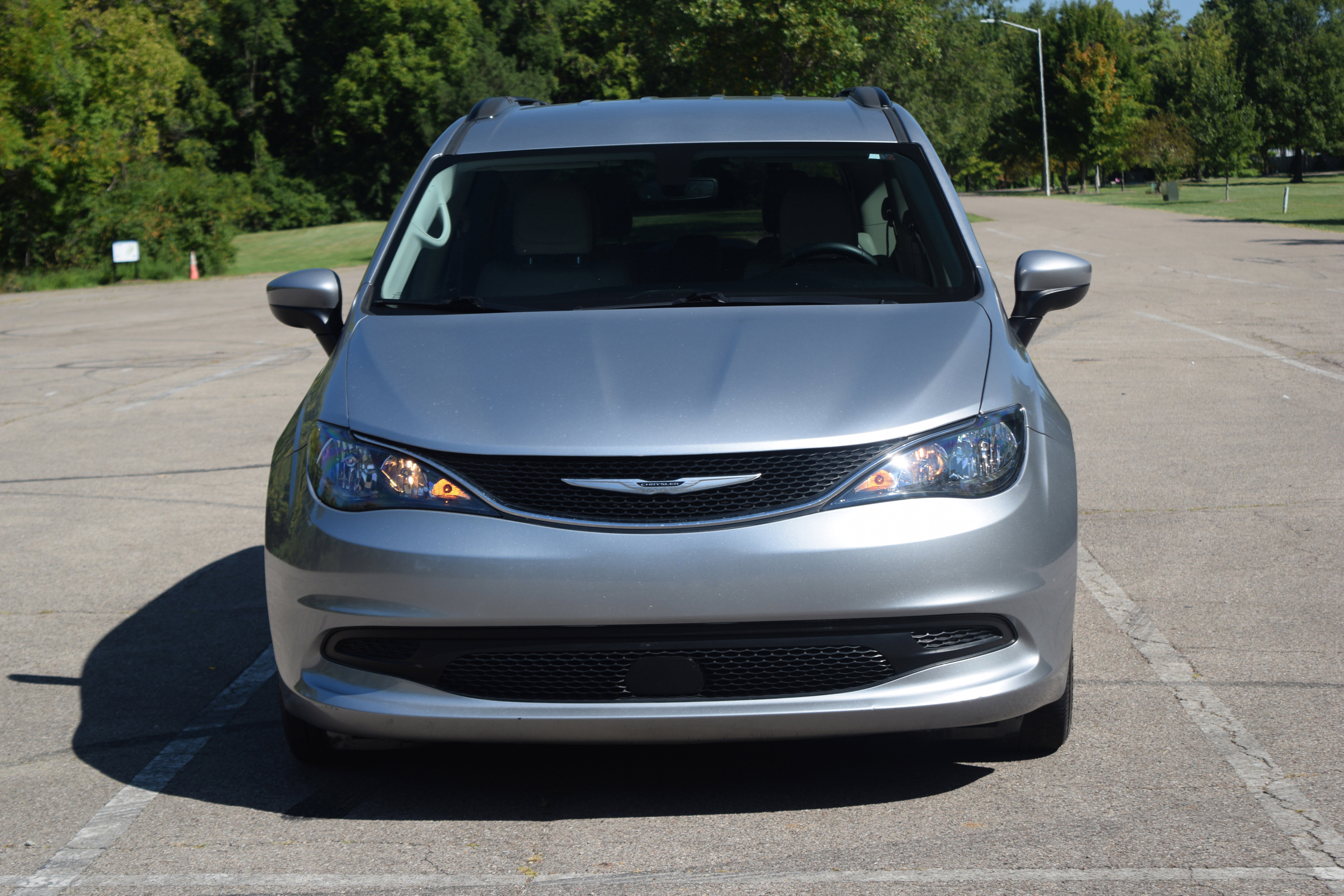 Used 2021 Chrysler Voyager Lxi image 22