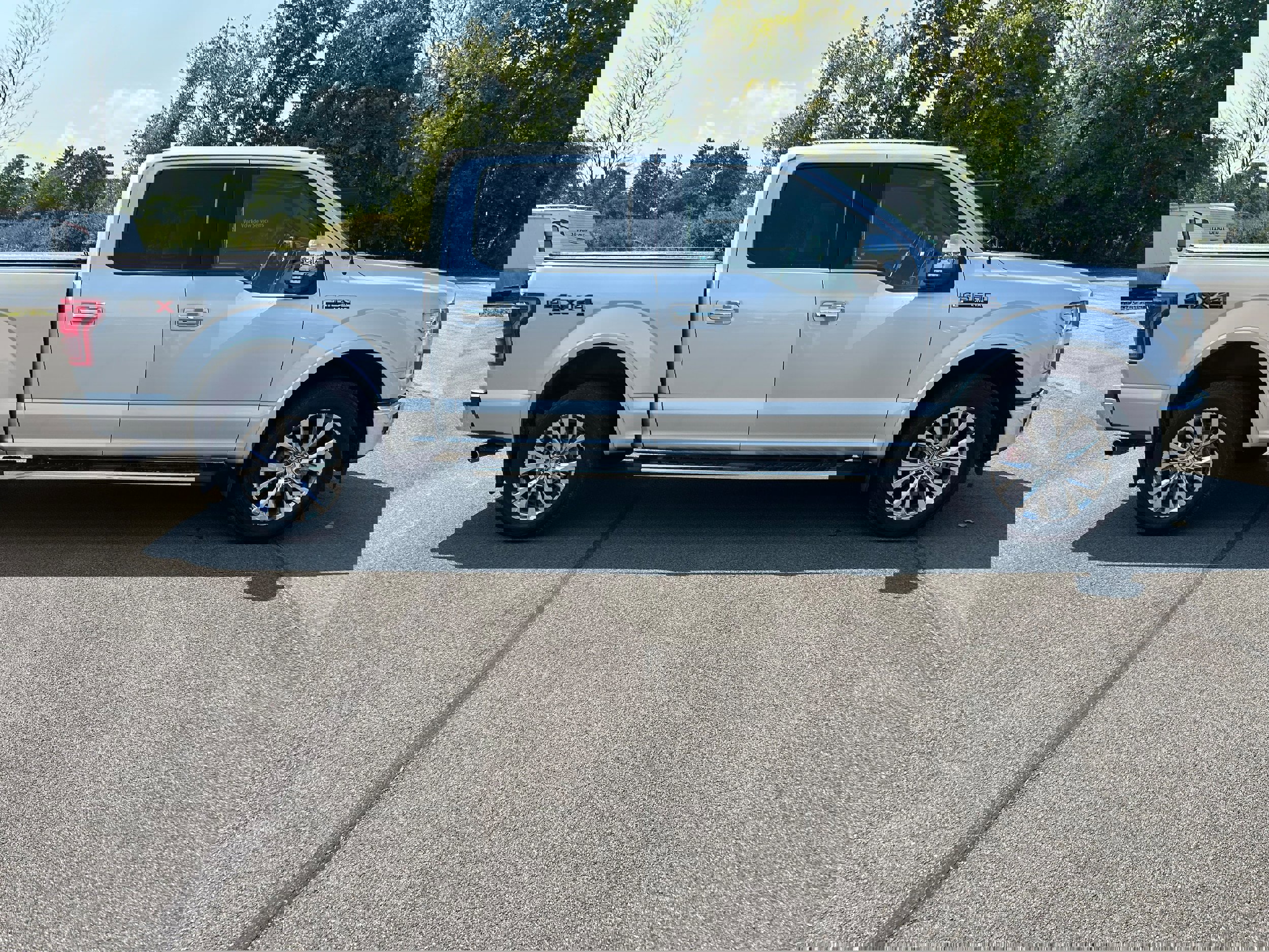 Used 2017 Ford F150 Lariat w/ Equipment Group 502A Luxury image 5