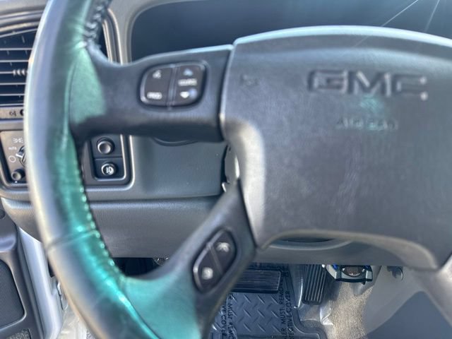 Used 2004 GMC Sierra 2500 SLE w/ Heavy-Duty Power Package RWD image 21