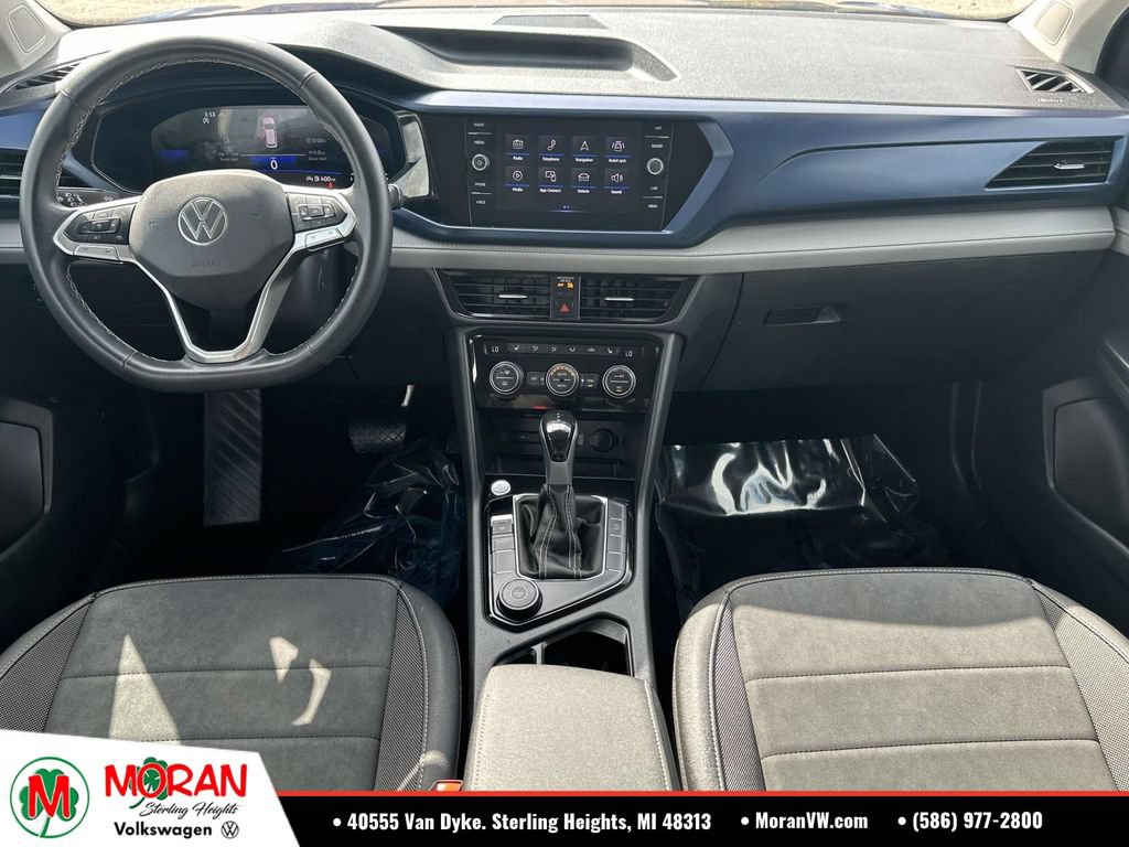 Certified 2024 Volkswagen Taos SE AWD/4WD image 14