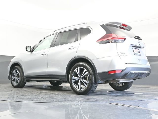 Used 2019 Nissan Rogue SV w/ Premium Package image 22