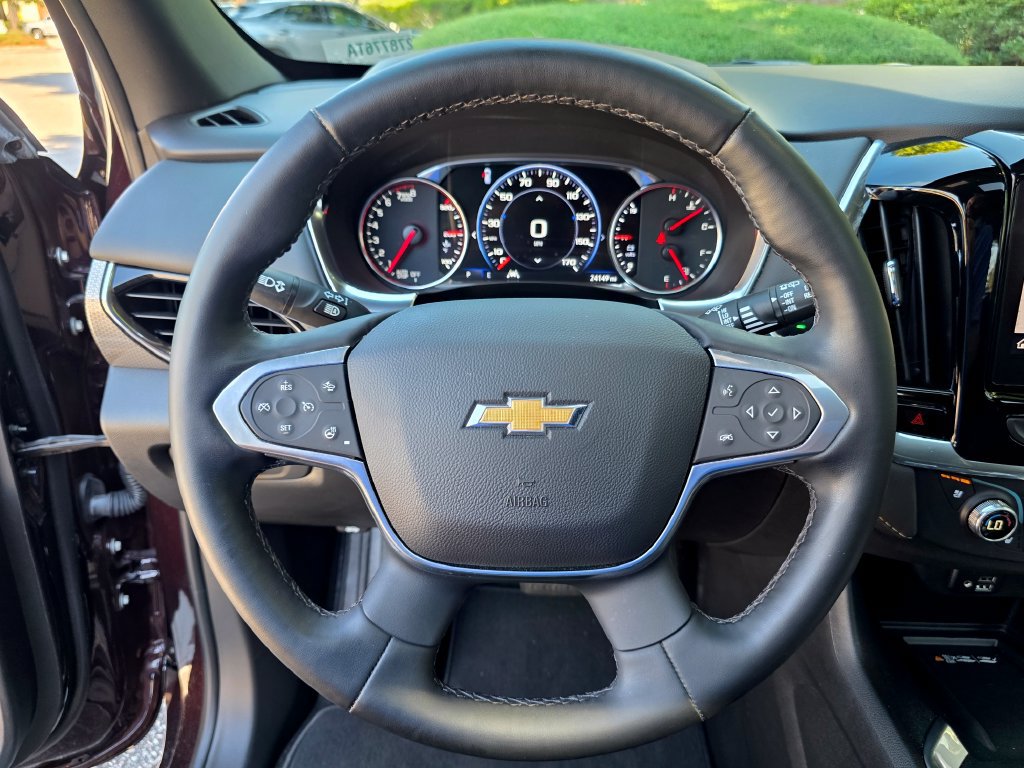 Certified 2023 Chevrolet Traverse Premier w/ LPO, Cargo Package FWD image 24