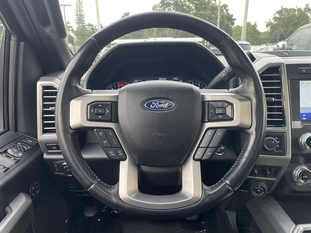 Used 2020 Ford F350 Platinum w/ FX4 Off-Road Package AWD/4WD image 20