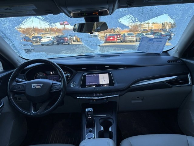 Used 2019 Cadillac XT4 Luxury w/ Cold Weather Package image 30