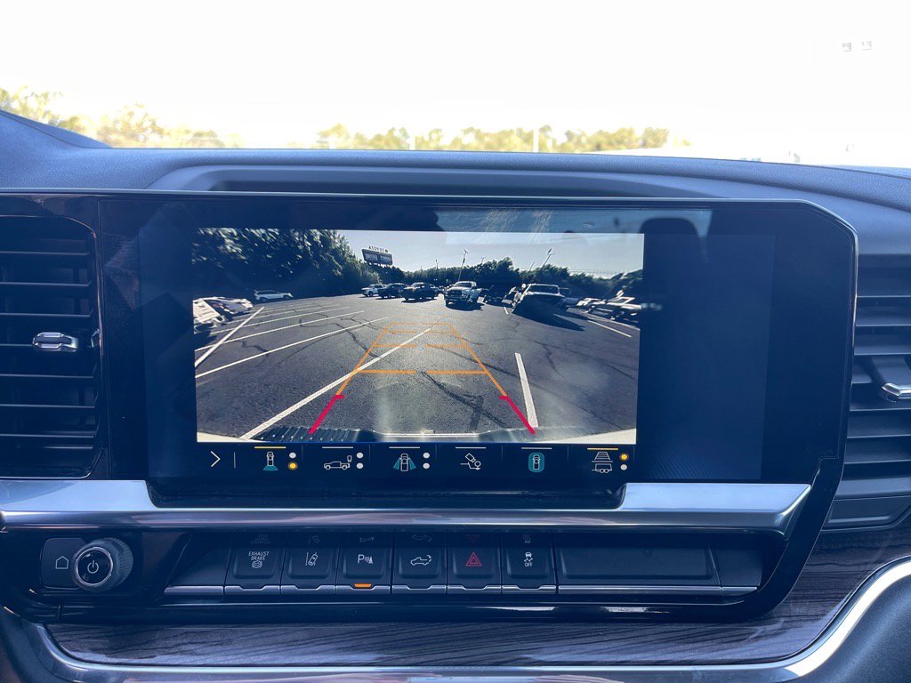 Used 2024 Chevrolet Silverado 3500 LT w/ Safety Package image 6