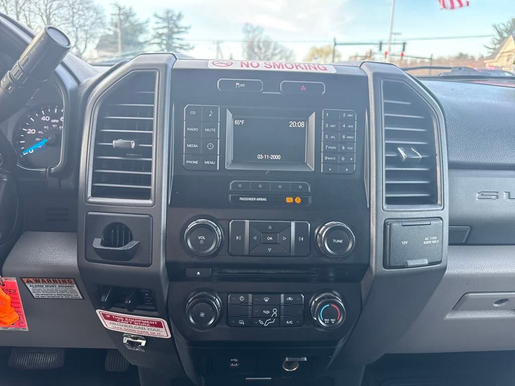 Used 2017 Ford F550 4x4 Regular Cab Super Duty image 24