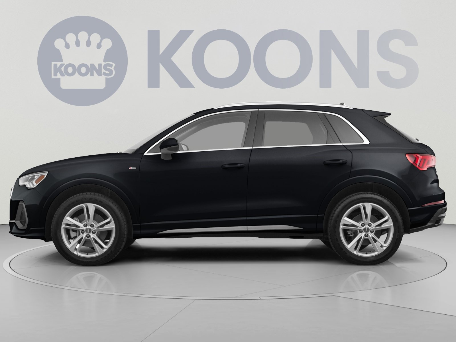 Used 2019 Audi Q3 2.0T Premium Plus w/ Premium Plus Package AWD/4WD image 2