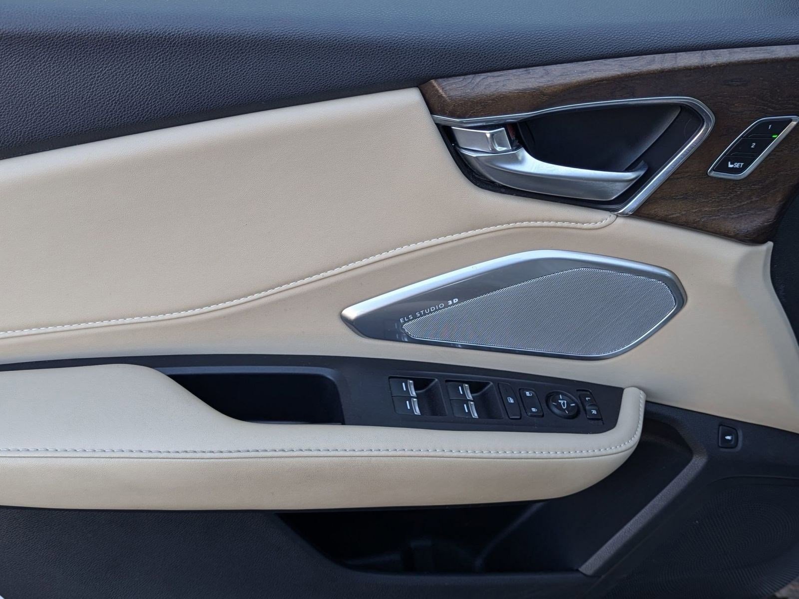 Used 2021 Acura RDX AWD w/ Advance Package image 12