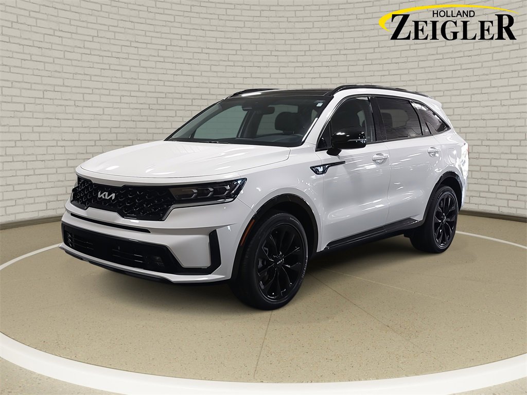 Used 2023 Kia Sorento SX
