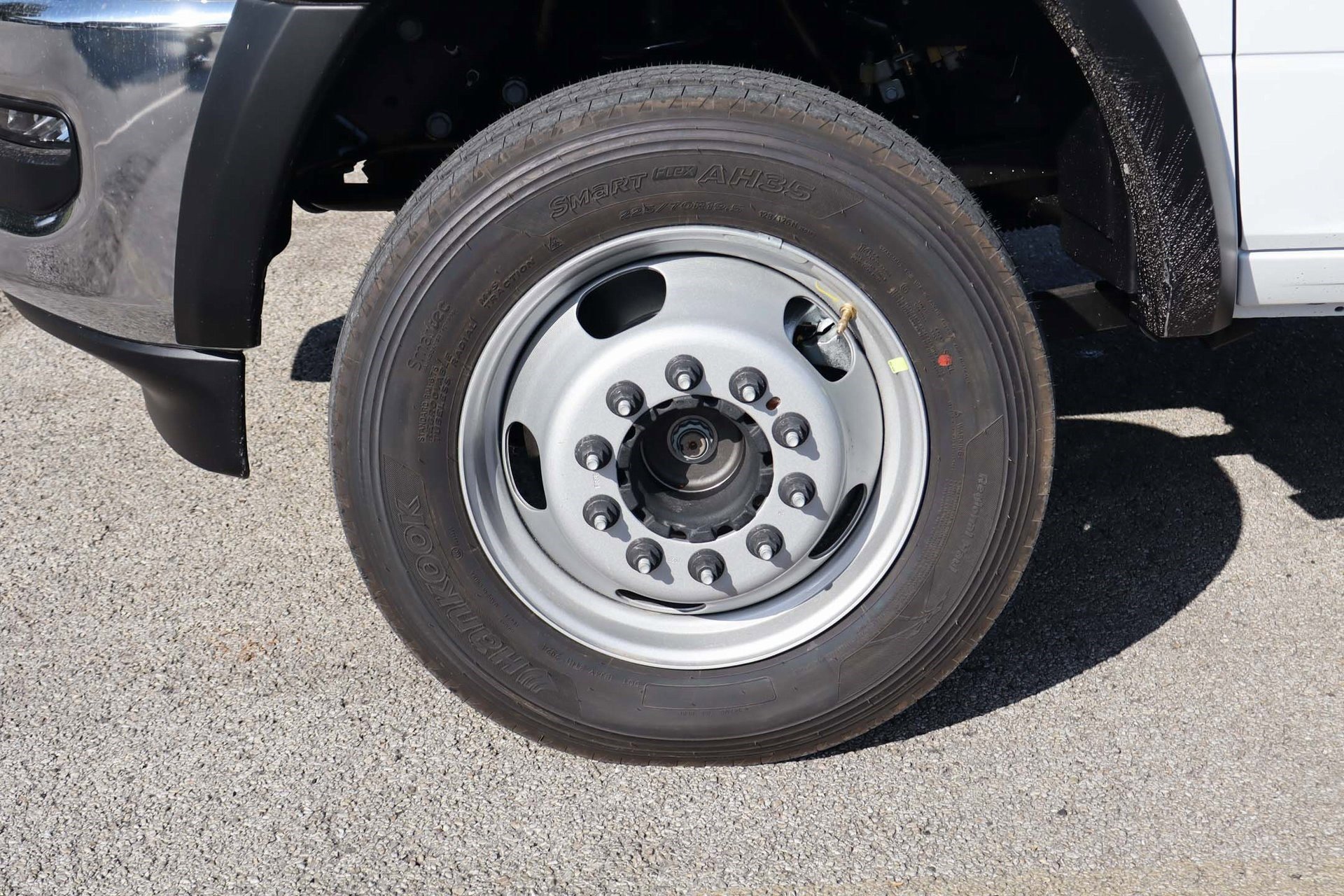 New 2026 RAM 5500 Tradesman w/ Chrome Appearance Group image 4