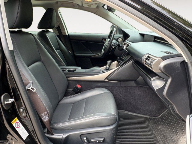 Used 2014 Lexus IS 250 AWD w/ Navigation Package image 6