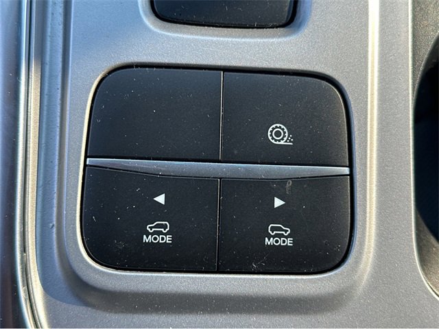 Used 2022 Ford Explorer XLT w/ Equipment Group 202A image 22