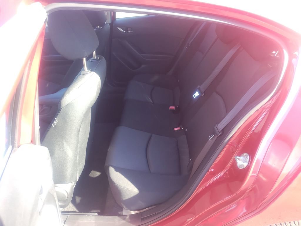 Used 2014 MAZDA MAZDA3 i Sport image 24