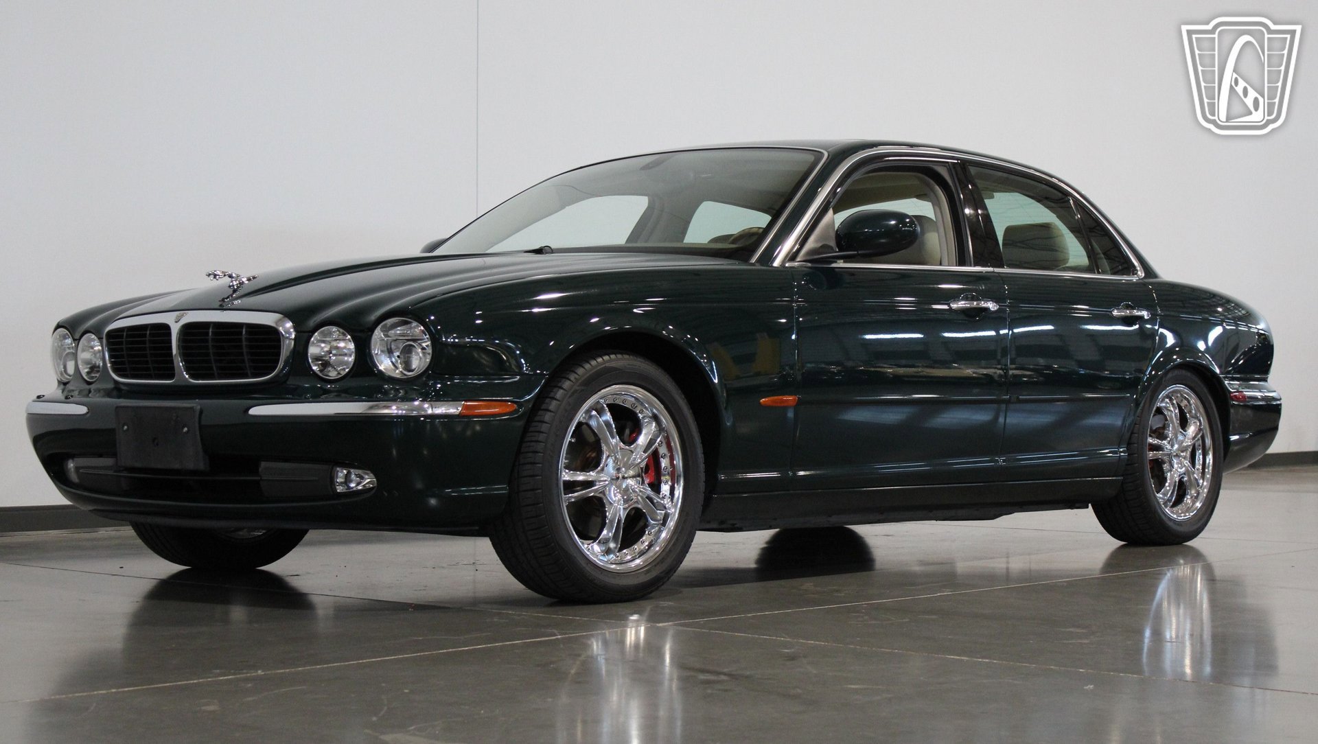 Used 2004 Jaguar XJ8 RWD image 36