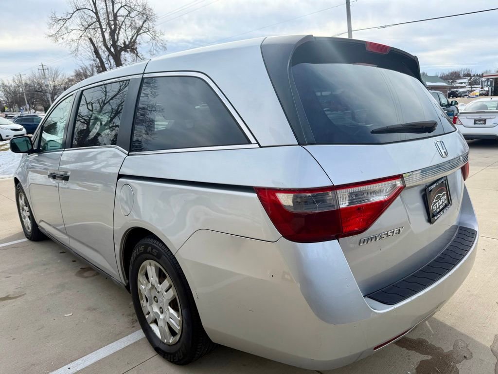 Used 2011 Honda Odyssey LX image 5