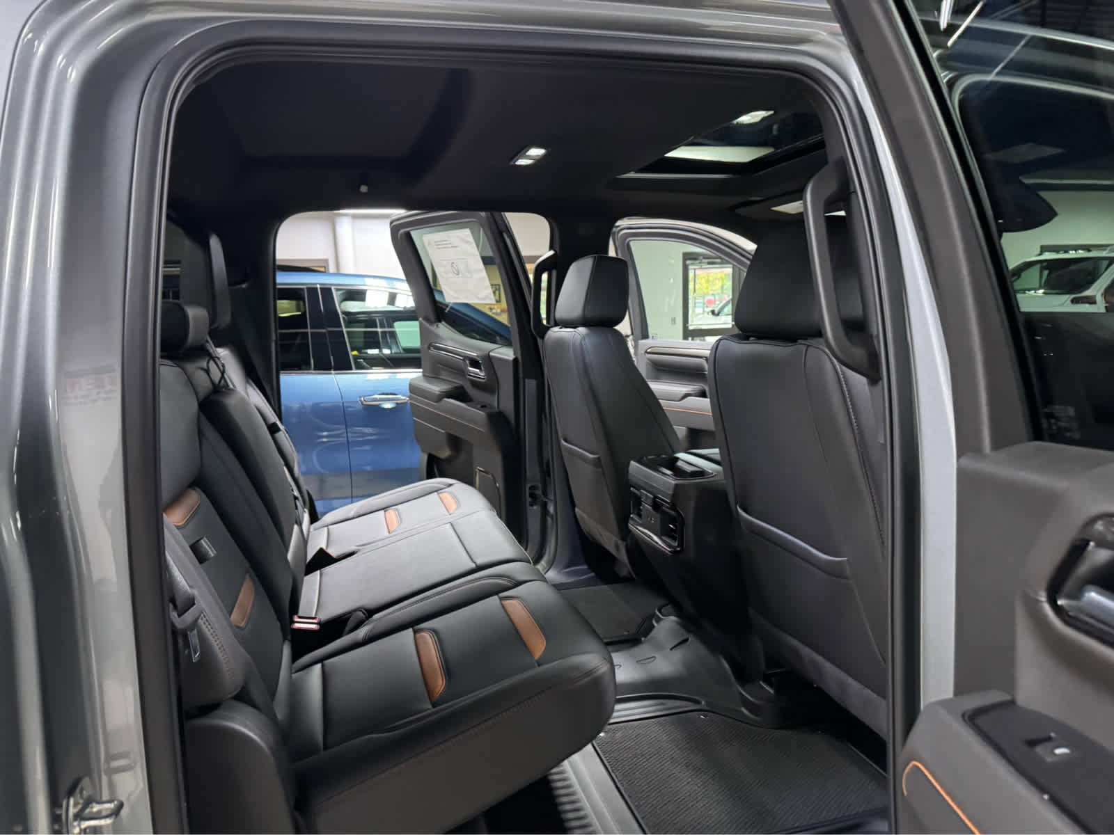 New 2026 GMC Sierra 1500 AT4 w/ Technology Package image 12