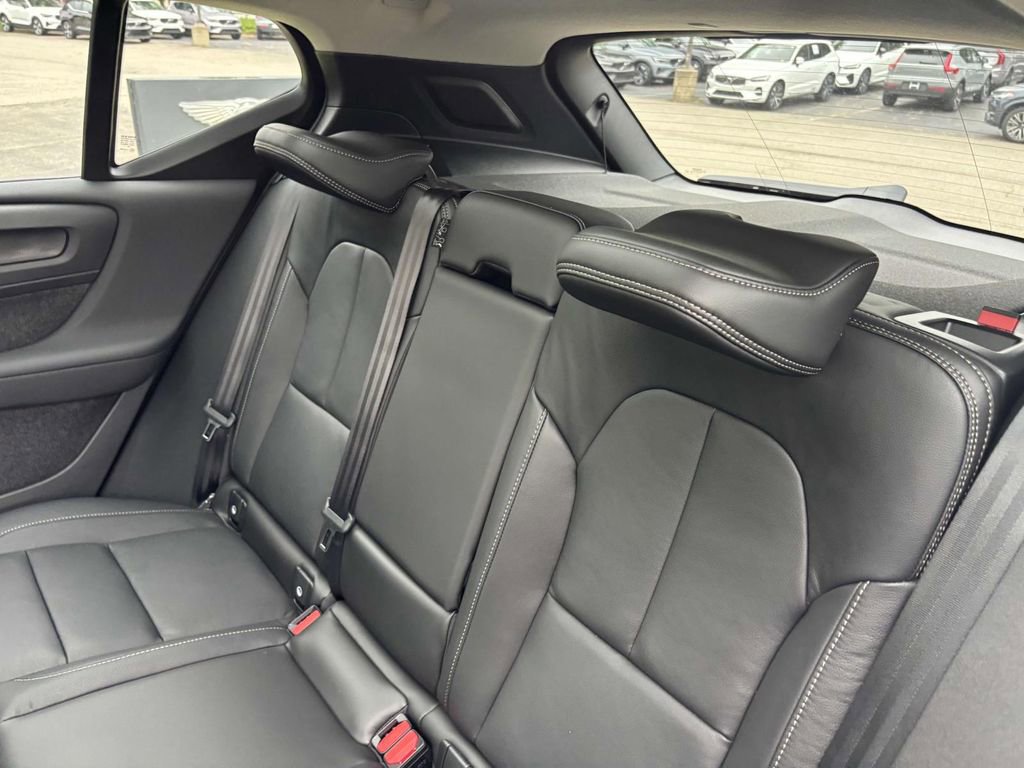 New 2026 Volvo XC40 B5 Plus w/ Protection Package Premier image 26