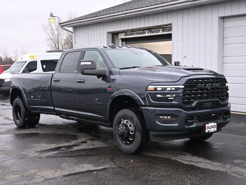New 2026 RAM 3500 Limited AWD/4WD image 2