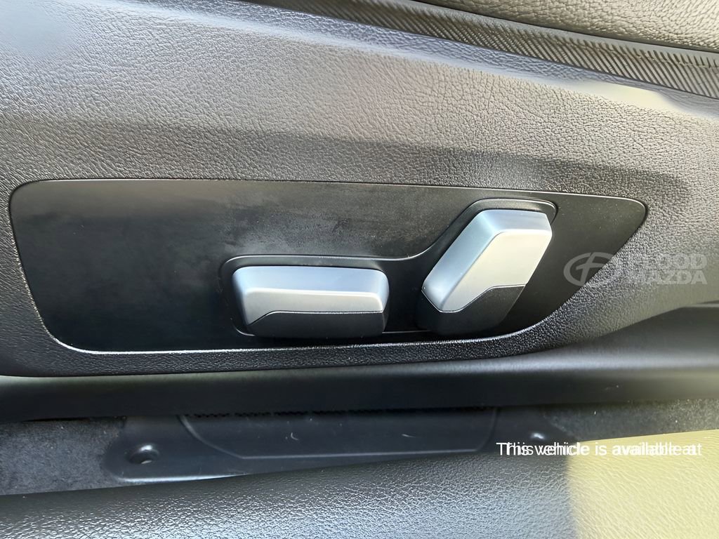 Used 2022 BMW 230i Coupe w/ Convenience Package image 10