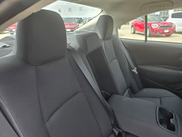 Used 2026 Toyota Corolla LE FWD image 23