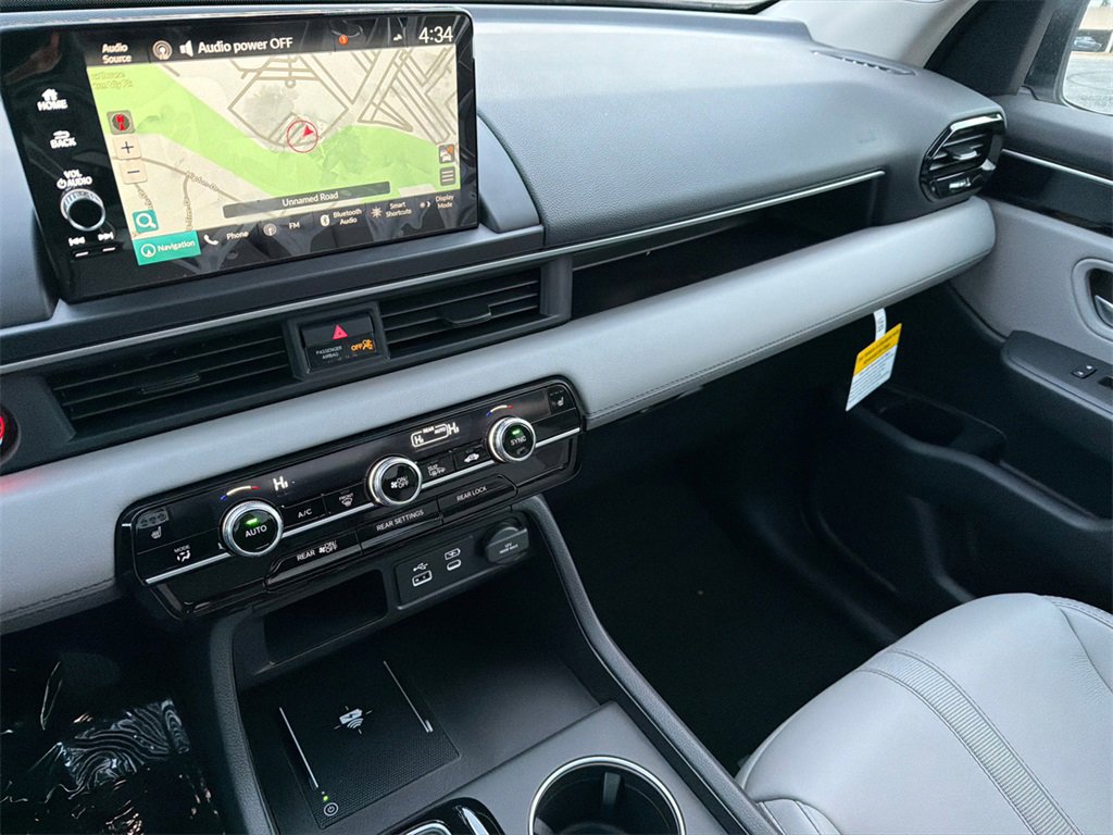 New 2025 Honda Pilot Touring image 27