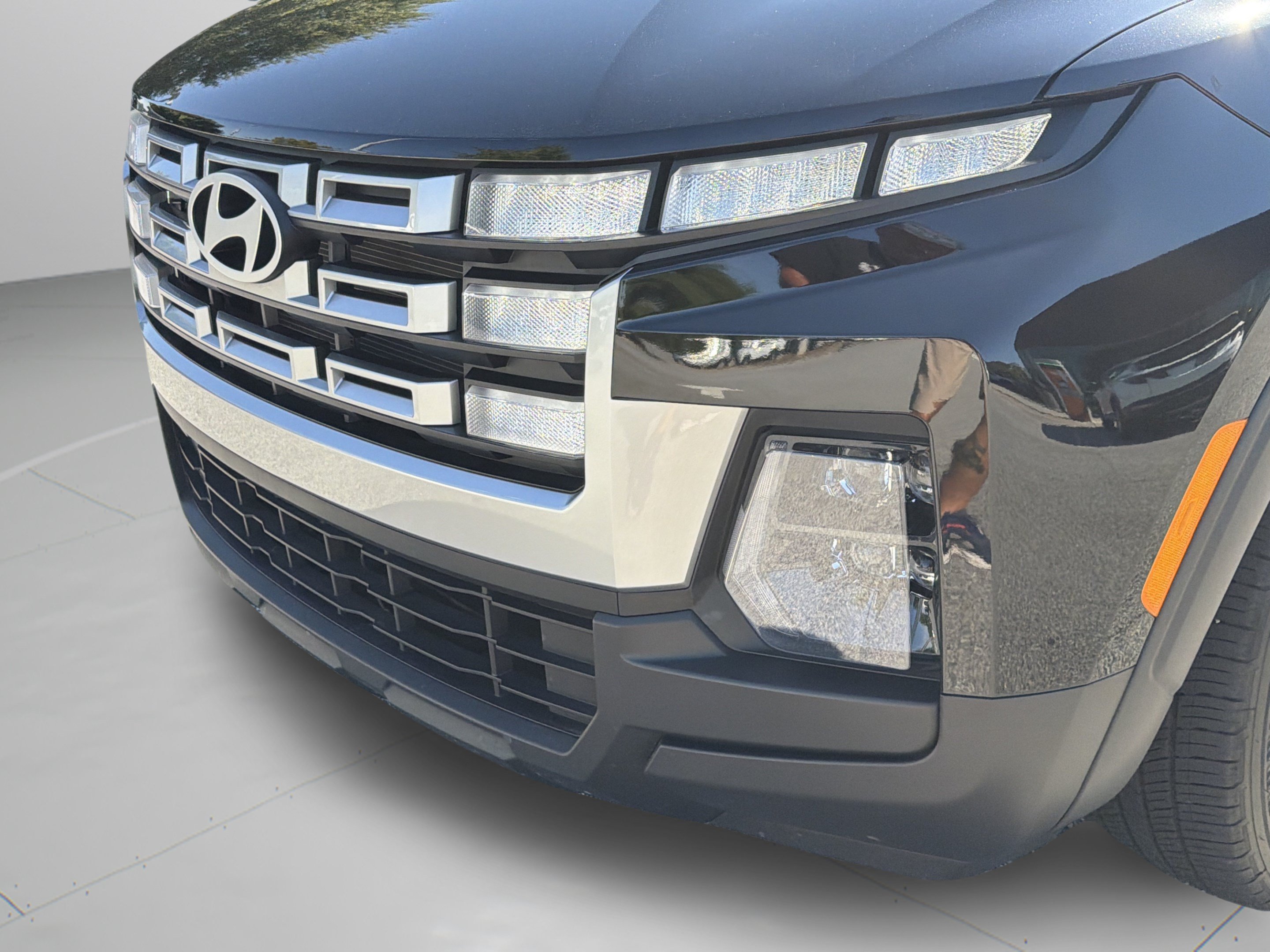 Certified 2025 Hyundai Santa Cruz SEL FWD image 31