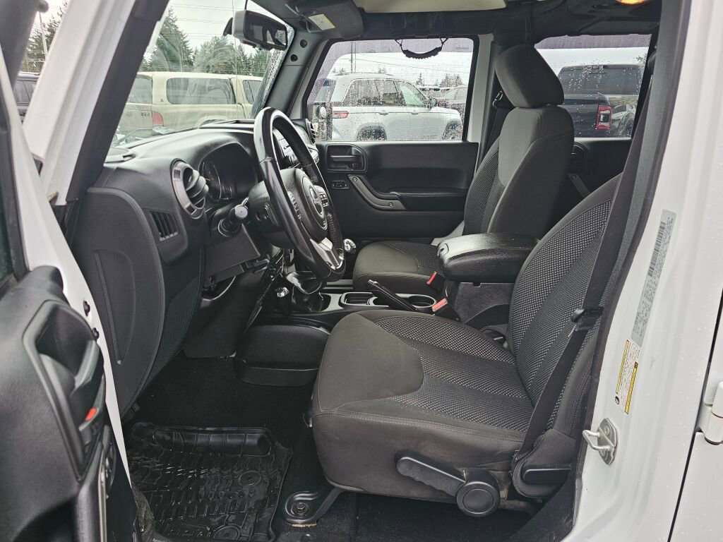 Used 2016 Jeep Wrangler Unlimited Sport image 19