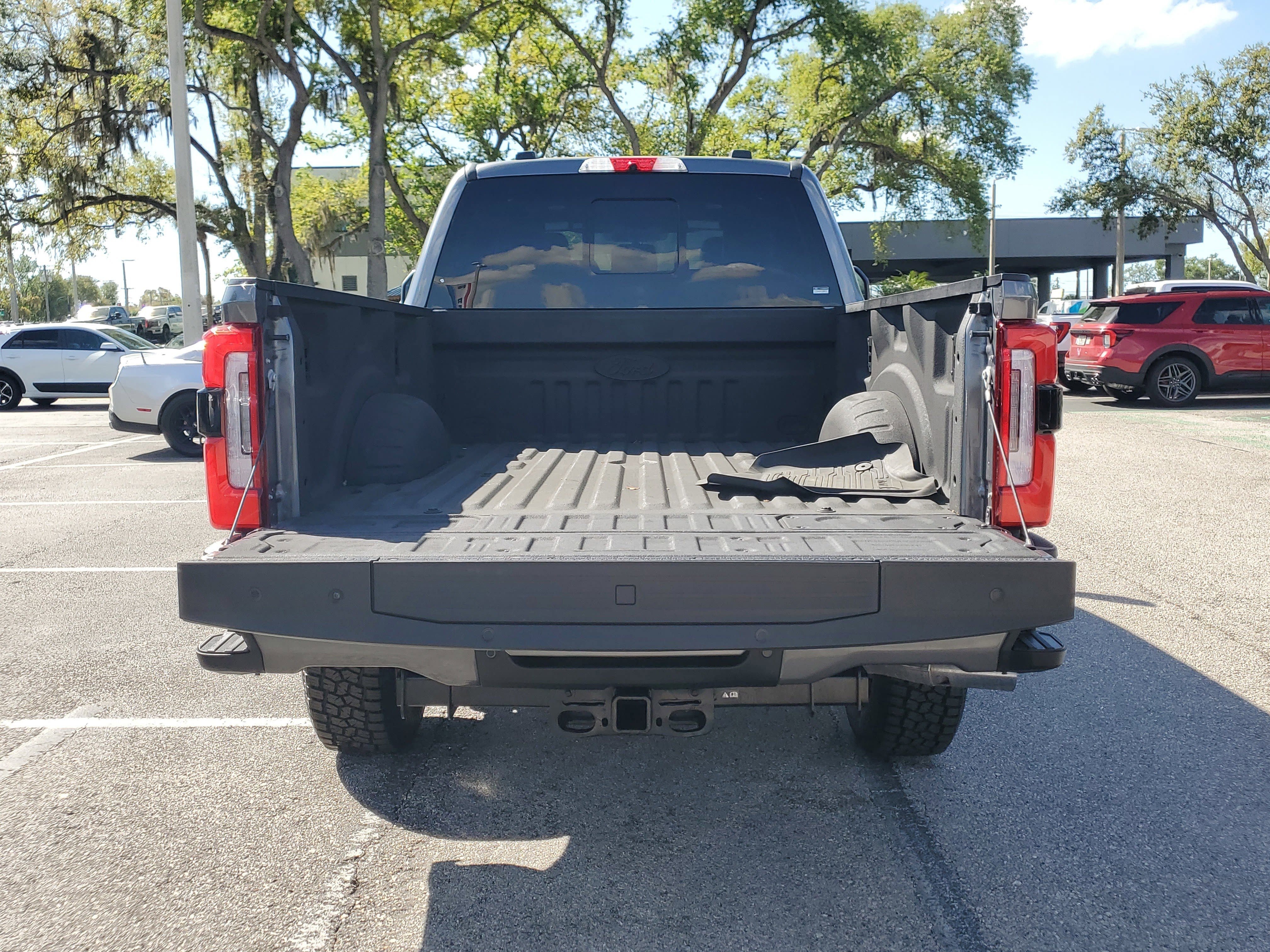Certified 2024 Ford F250 Platinum AWD/4WD image 9