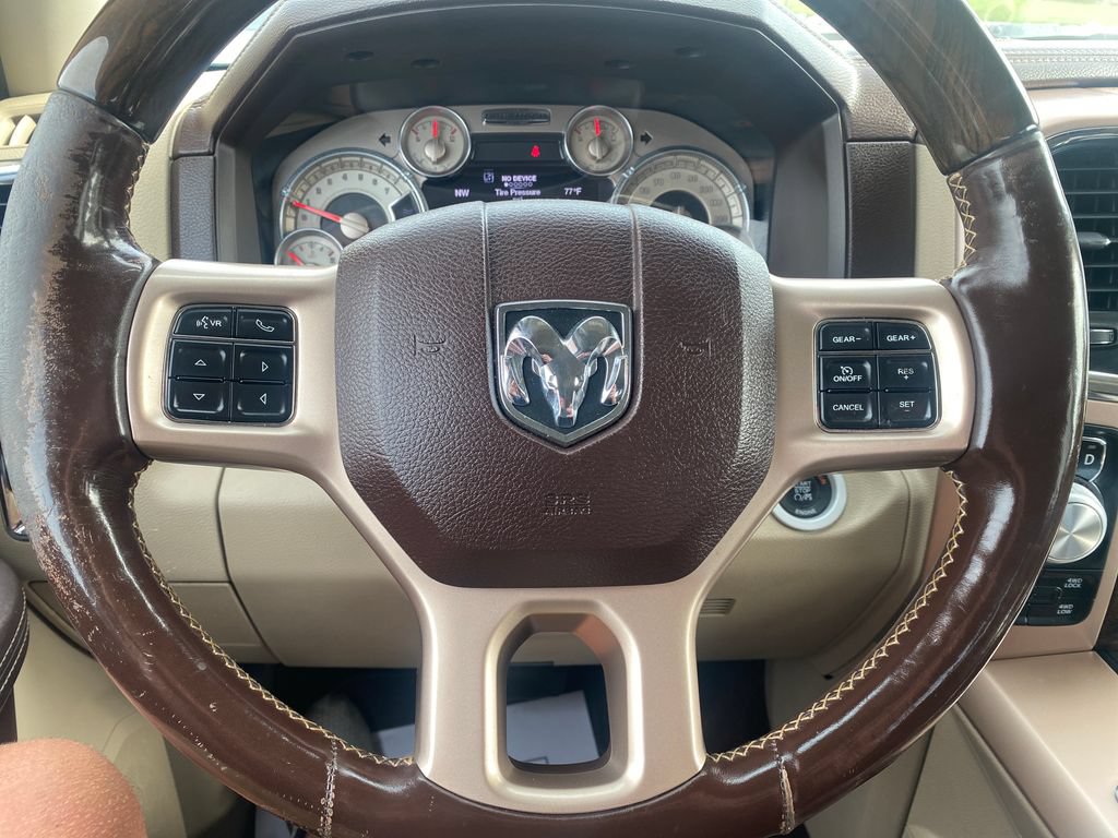 Used 2014 RAM 1500 Laramie Longhorn w/ Convenience Group AWD/4WD image 17