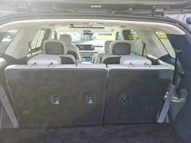 Used 2025 Hyundai Palisade Calligraphy image 17