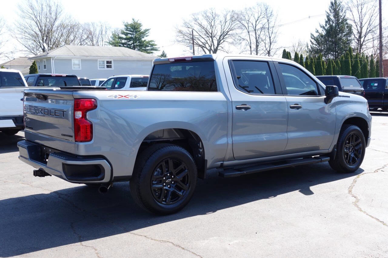 Used 2023 Chevrolet Silverado 1500 Custom w/ LPO, Dark Essentials Package image 3