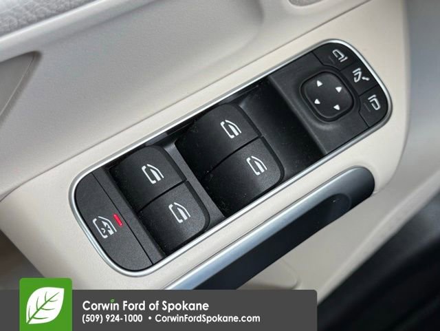 Used 2022 Mercedes-Benz GLB 250 4MATIC image 20