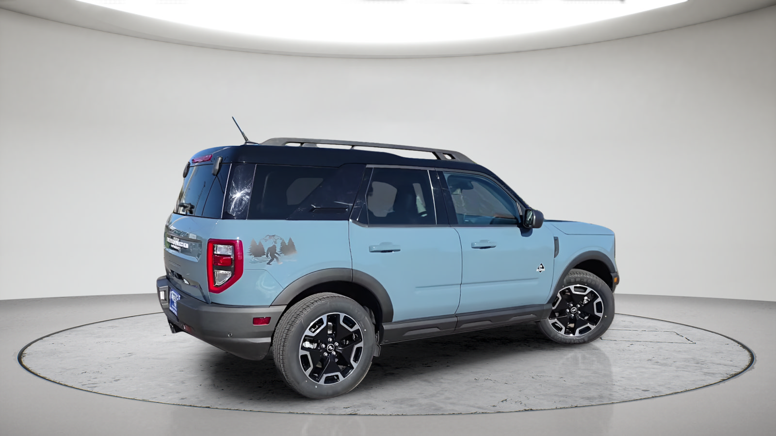 Used 2023 Ford Bronco Sport Outer Banks w/ Tech Package AWD/4WD image 6