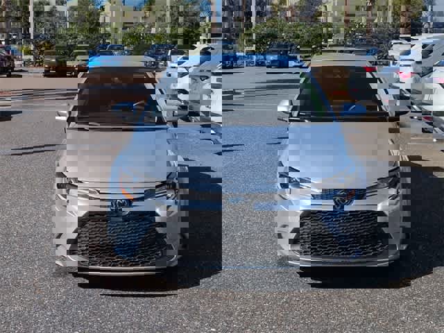 Used 2022 Toyota Corolla LE image 3
