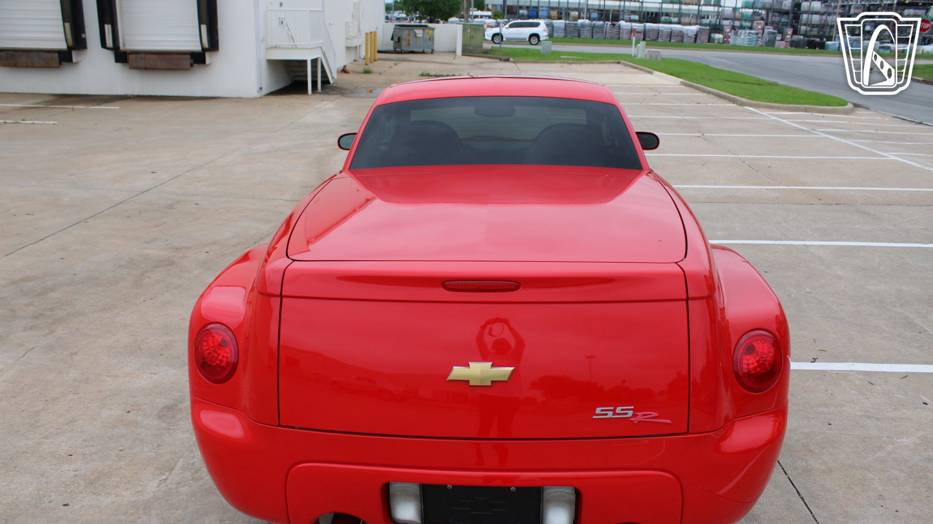 Used 2004 Chevrolet SSR w/ Preferred Equipment Group RWD image 24