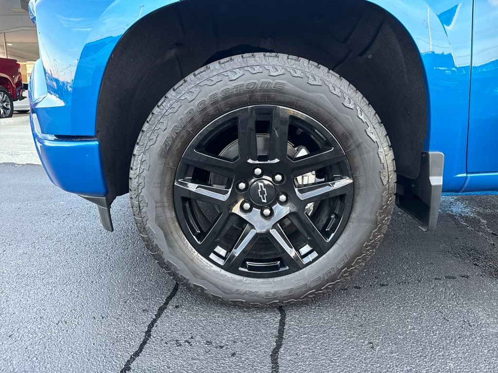 Used 2024 Chevrolet Silverado 1500 RST w/ Convenience Package II image 34