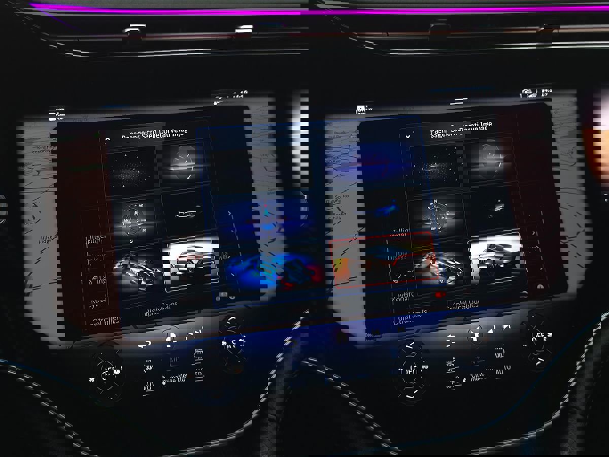 Used 2023 Mercedes-Benz EQS 580 4MATIC SUV image 63