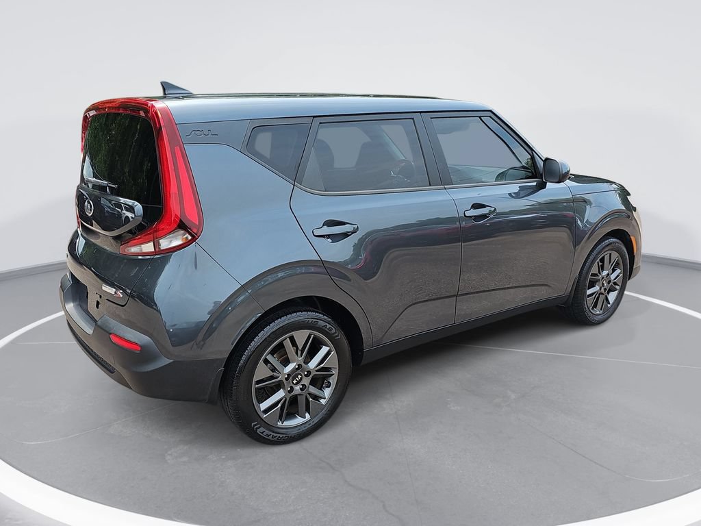 Used 2021 Kia Soul S FWD image 5
