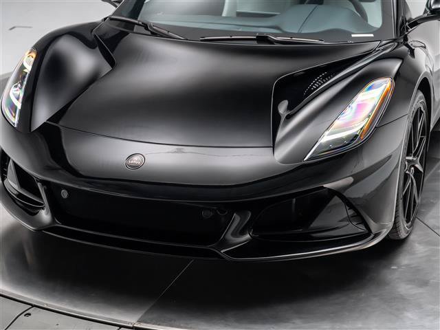 Used 2025 Lotus Emira RWD image 9