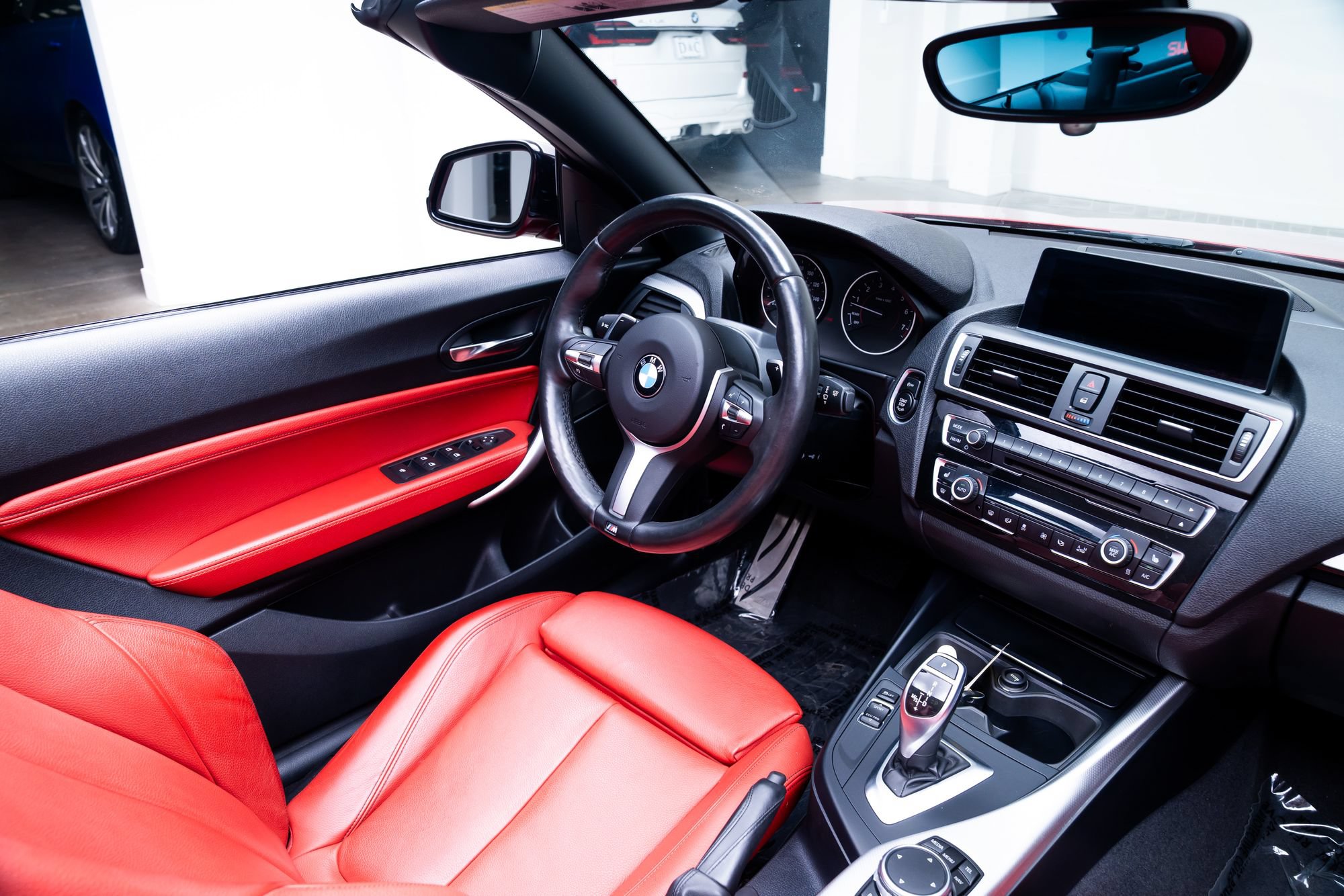 Used 2016 BMW M235i xDrive Convertible AWD/4WD image 10