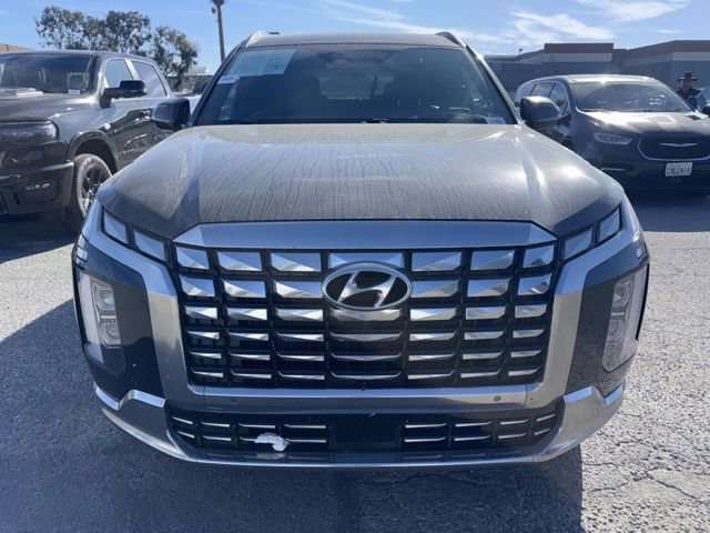 Used 2024 Hyundai Palisade Calligraphy image 2