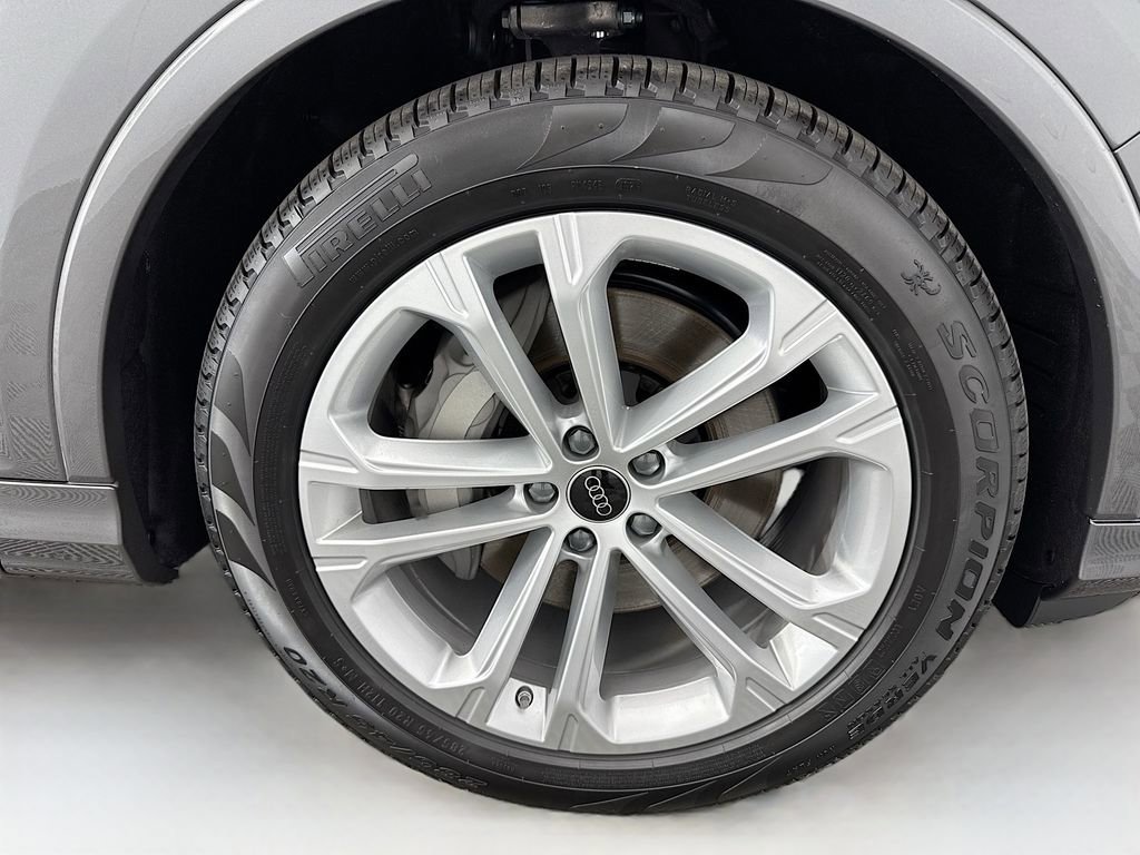 Used 2026 Audi Q7 3.0T Premium Plus w/ Premium Plus Package image 33