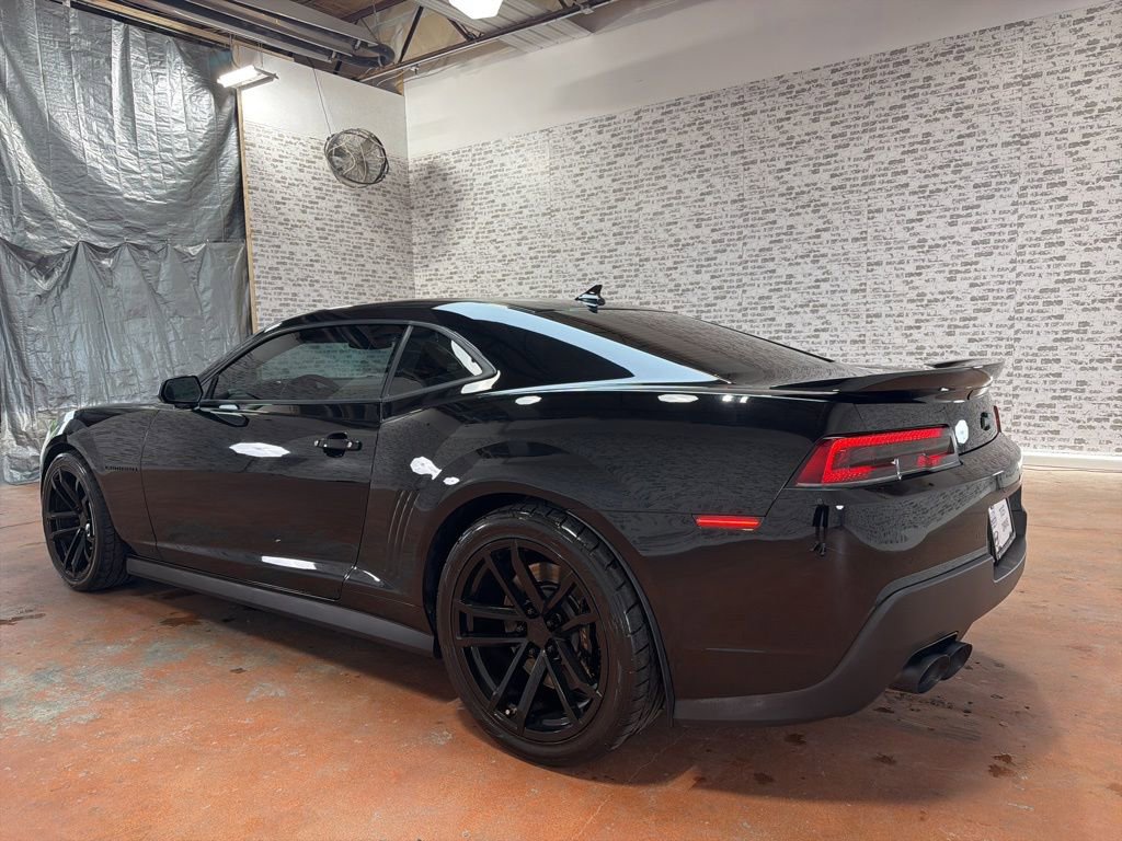 Used 2015 Chevrolet Camaro ZL1 RWD image 5